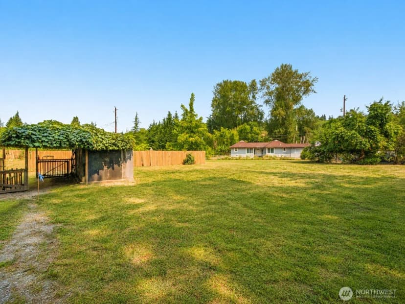 Property photo for 11813 44th Place S, Tukwila photo 14