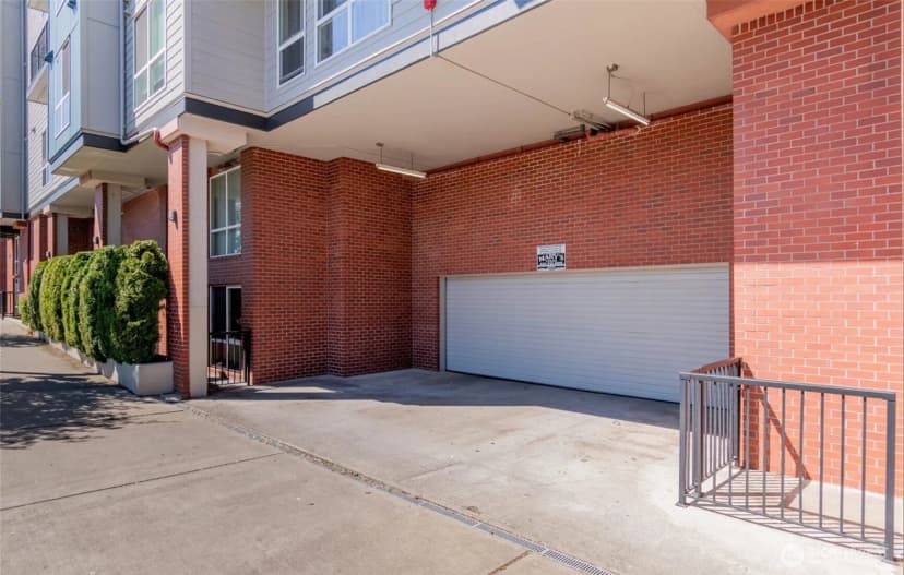 Property photo for 2818 Grand Ave #b502, Everett photo 11