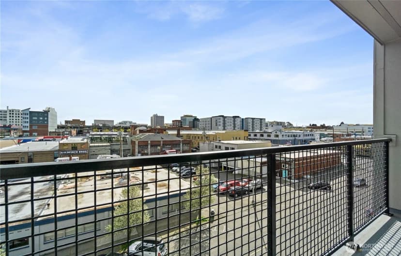 Property photo for 2818 Grand Ave #b502, Everett photo 8