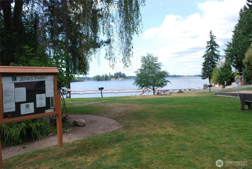 Property photo for 18016 S Tapps Drive E, Lake Tapps photo 25