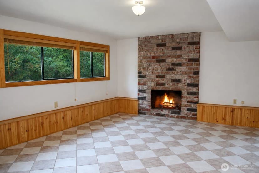 Property photo for 18016 S Tapps Drive E, Lake Tapps photo 19
