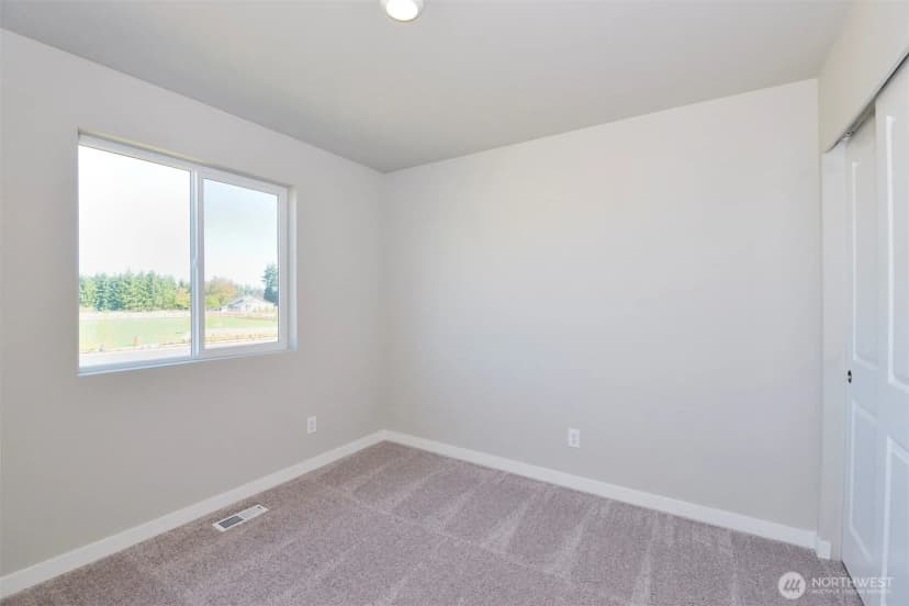 Property photo for 9723 Brown Street Se, Yelm photo 10