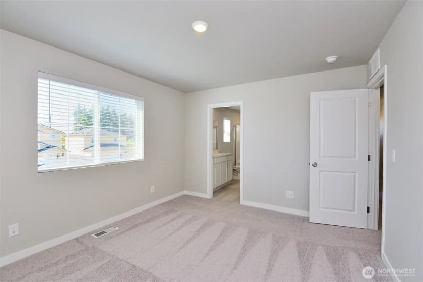Property photo for 9723 Brown Street Se, Yelm photo 7