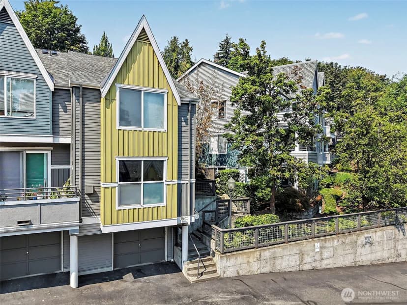 Property photo for 1551 Cherrylane Avenue S, Seattle photo 35