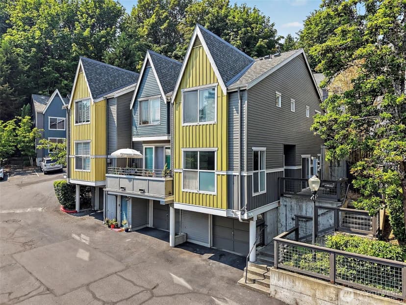 Property photo for 1551 Cherrylane Avenue S, Seattle photo 36