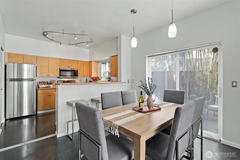Property photo for 1551 Cherrylane Avenue S, Seattle photo 13
