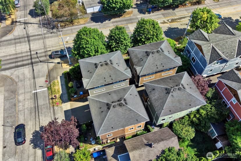 Property photo for 4516 Dayton Avenue N, Seattle photo 20