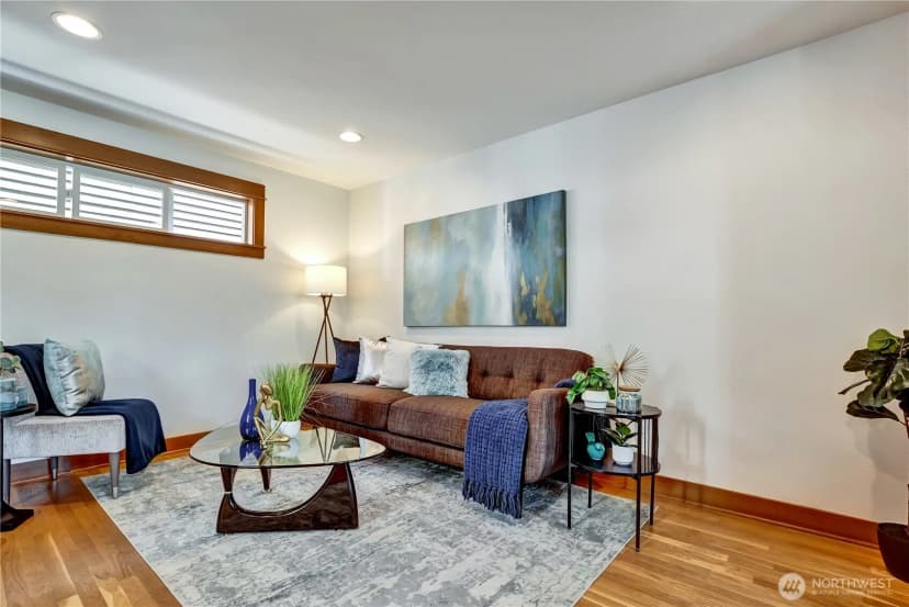Property photo for 4516 Dayton Avenue N, Seattle photo 7