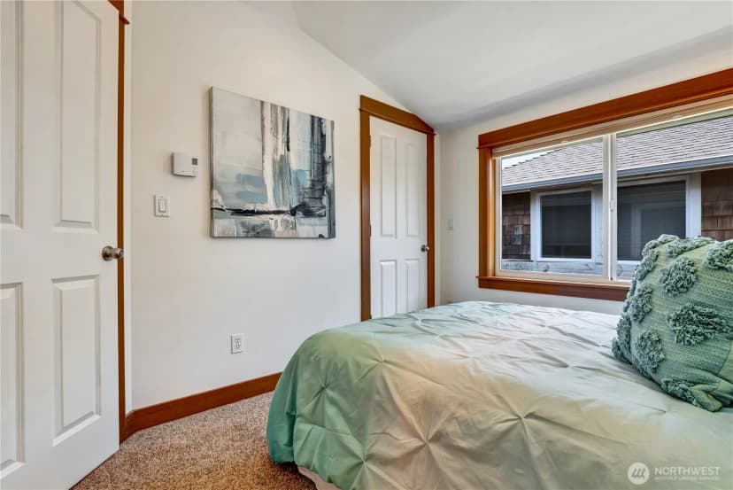 Property photo for 4516 Dayton Avenue N, Seattle photo 13