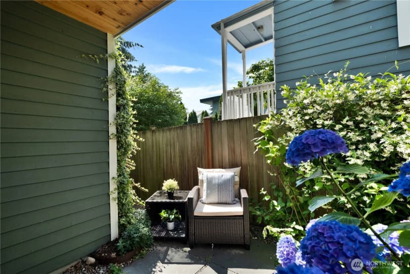 Property photo for 4516 Dayton Avenue N, Seattle photo 19
