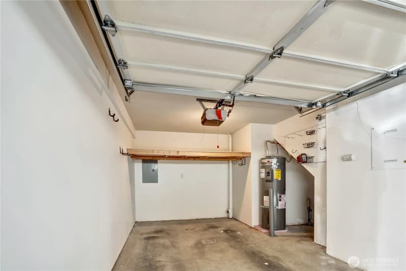 Property photo for 4516 Dayton Avenue N, Seattle photo 17