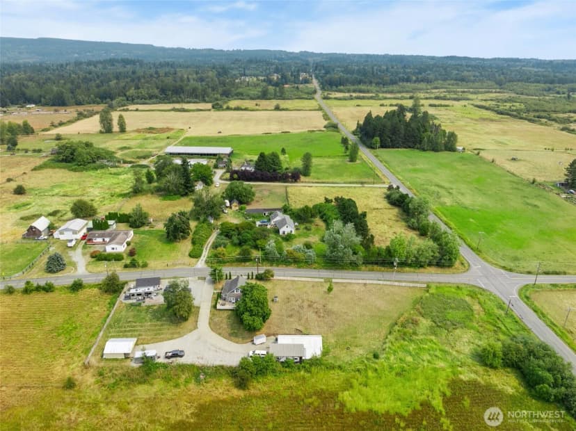 Property photo for 30032 68th Nw Ave, Stanwood photo 34
