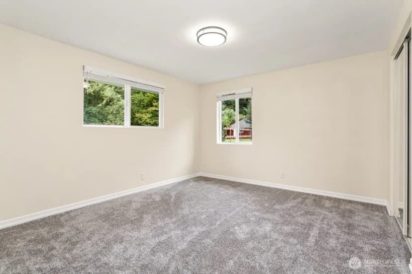 Property photo for 301 O Street Se, Olympia photo 15