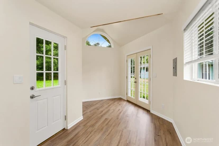 Property photo for 301 O Street Se, Olympia photo 21