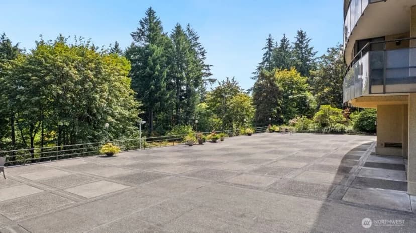 Property photo for 1910 Evergreen Park Drive Sw #701, Olympia photo 25