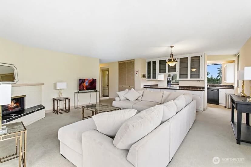 Property photo for 1910 Evergreen Park Drive Sw #701, Olympia photo 2