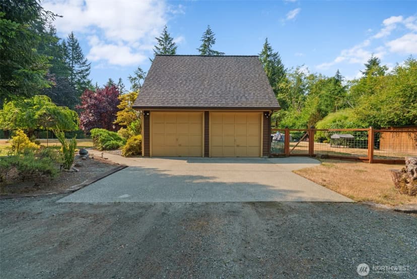 Property photo for 5119 Brenner Road Nw, Olympia photo 30