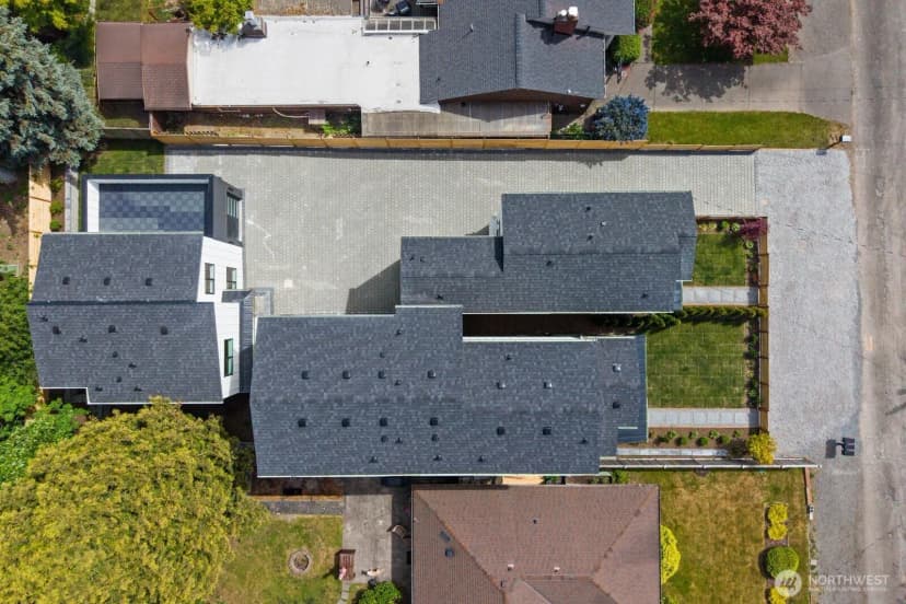 Property photo for 11746 Dayton Avenue N, Seattle photo 37