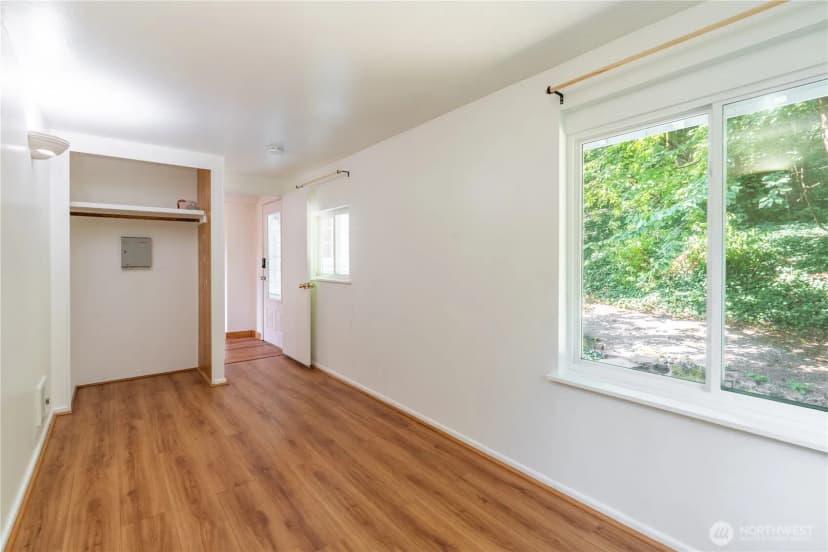 Property photo for 4420 S 200th Street, Kent photo 16