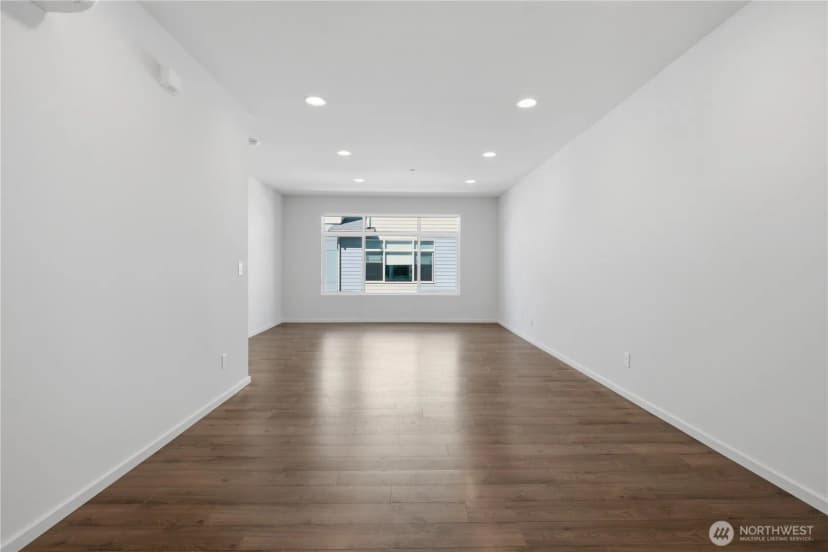 Property photo for 2328 N 185th #b, Shoreline photo 9