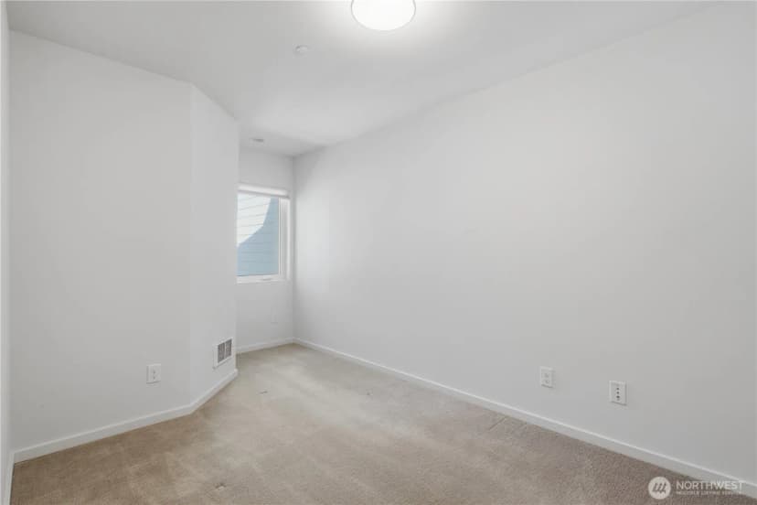 Property photo for 2328 N 185th #b, Shoreline photo 22