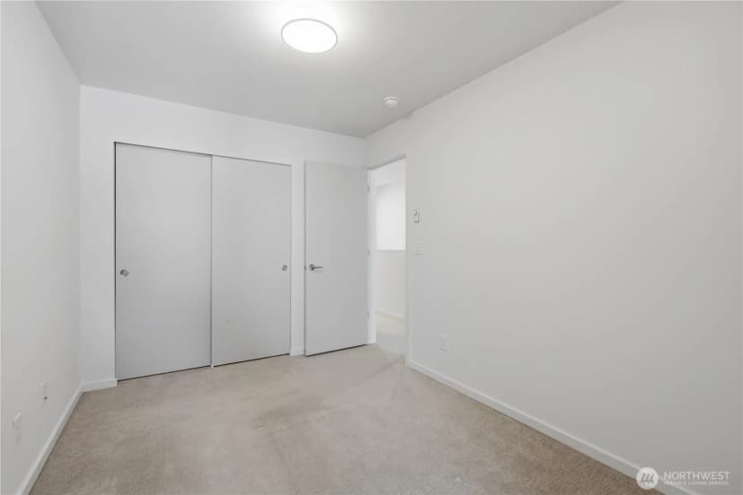 Property photo for 2328 N 185th #b, Shoreline photo 23