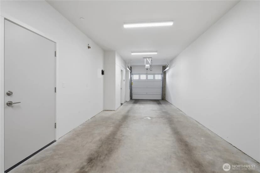 Property photo for 2328 N 185th #b, Shoreline photo 25