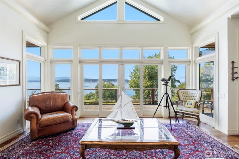 Property photo for 393 Sunset Boulevard, Port Townsend photo 2