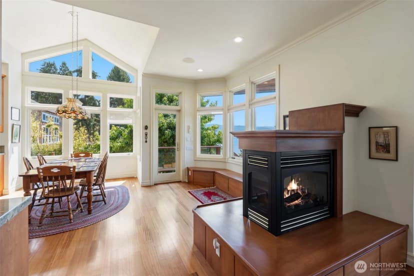 Property photo for 393 Sunset Boulevard, Port Townsend photo 9