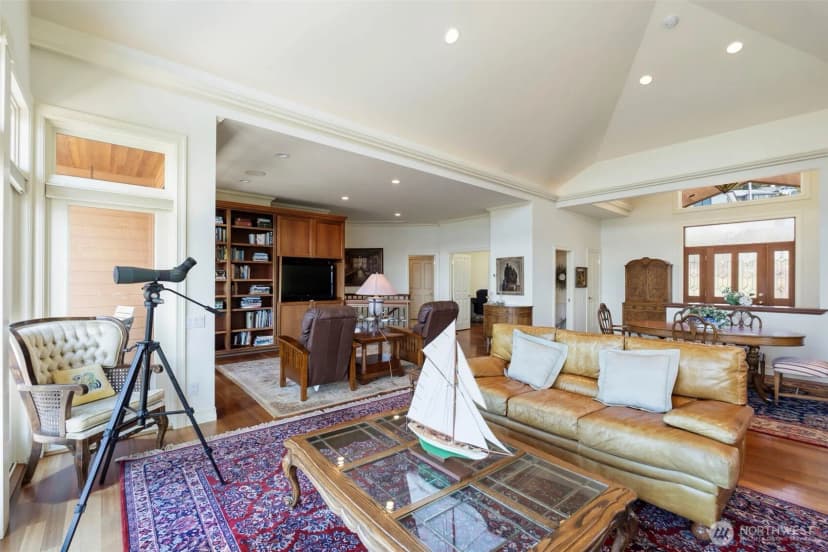 Property photo for 393 Sunset Boulevard, Port Townsend photo 8