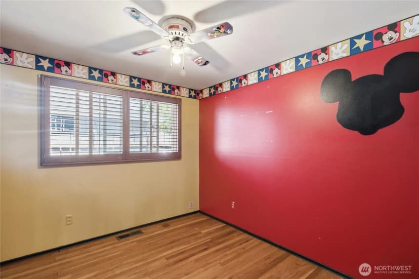 Property photo for 24325 16th Avenue S, Des Moines photo 18