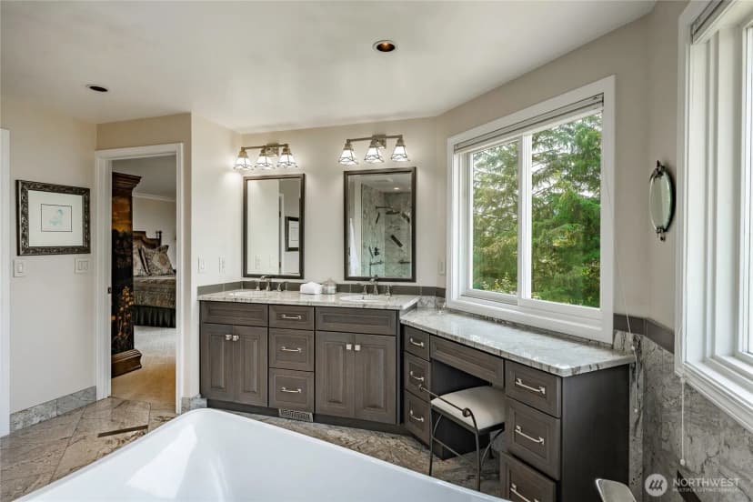 Property photo for 9175 Belted Kingfisher Road, Blaine photo 34