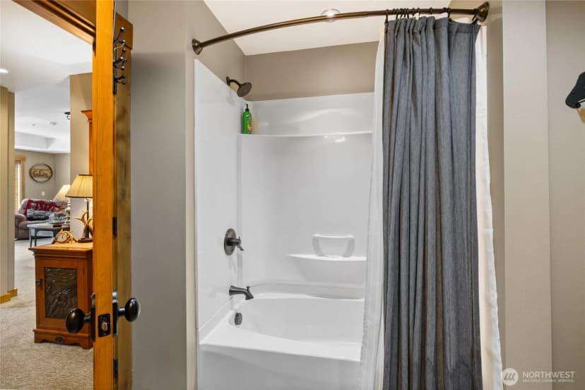 Property photo for 3770 Suncadia Trail #207, Cle Elum photo 25