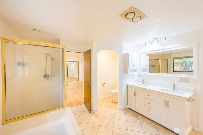 Property photo for 100 Sunland Drive, Sequim photo 14