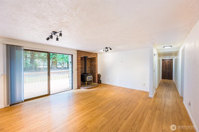 Property photo for 100 Sunland Drive, Sequim photo 10