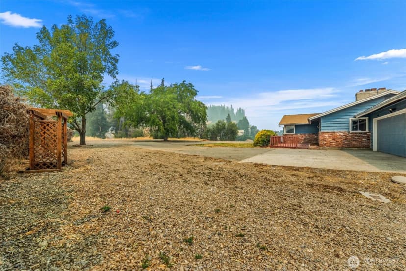 Property photo for 3116 Ohme Road, Wenatchee photo 33