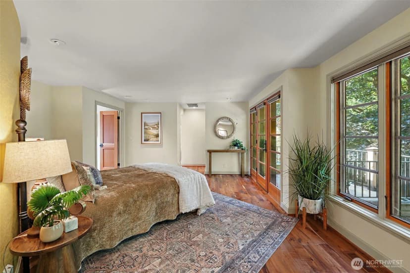 Property photo for 12838 Ne 73rd Street, Kirkland photo 25