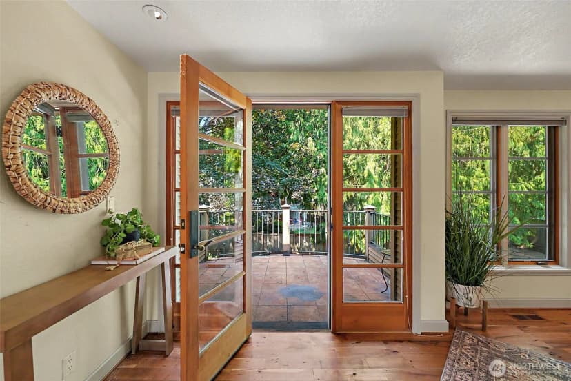 Property photo for 12838 Ne 73rd Street, Kirkland photo 26