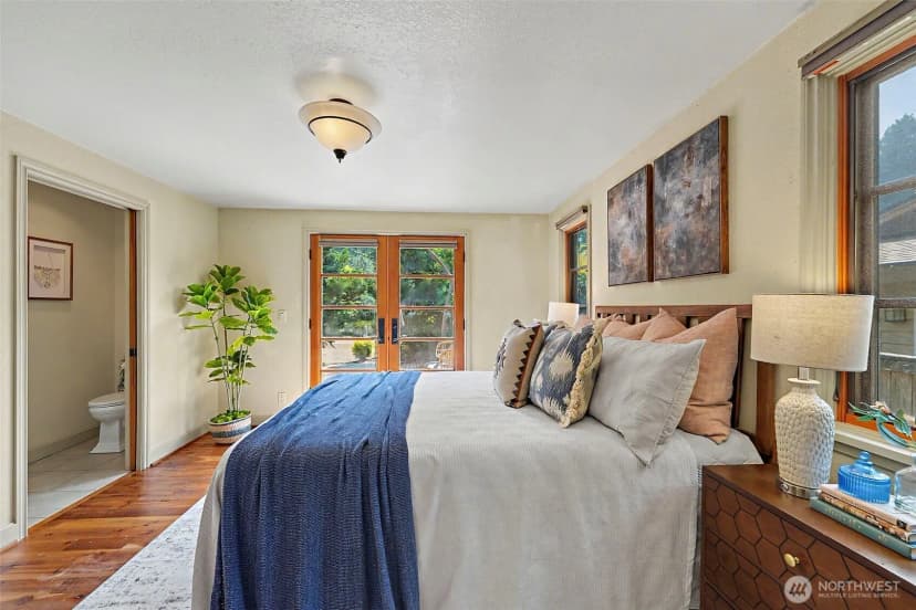 Property photo for 12838 Ne 73rd Street, Kirkland photo 21