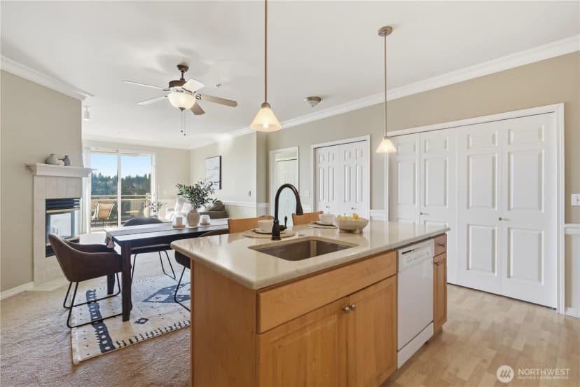 Property photo for 23007 Lakeview Drive #a303, Mountlake Terrace photo 7