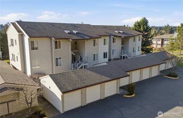 Property photo for 23007 Lakeview Drive #a303, Mountlake Terrace