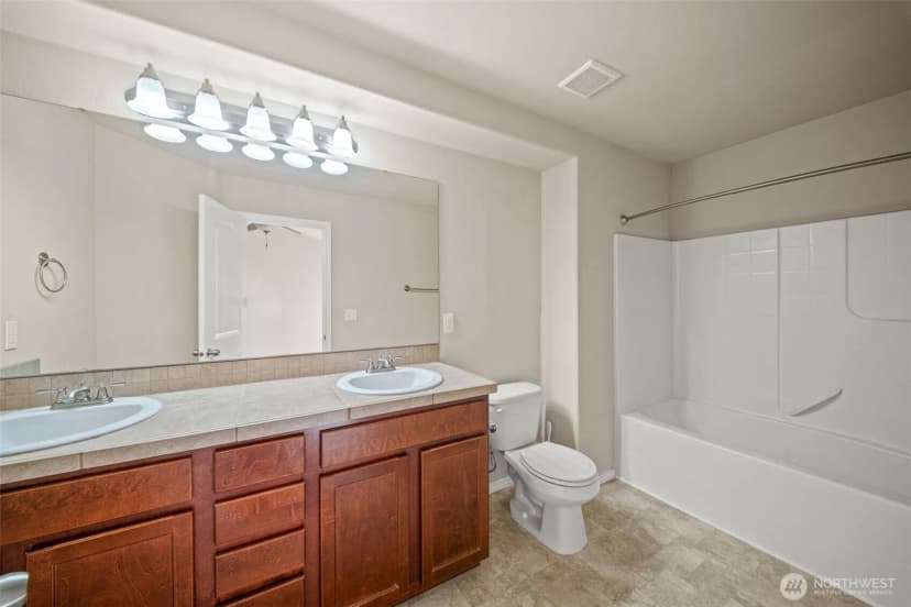 Property photo for 2523 10th Court Se, Olympia photo 27