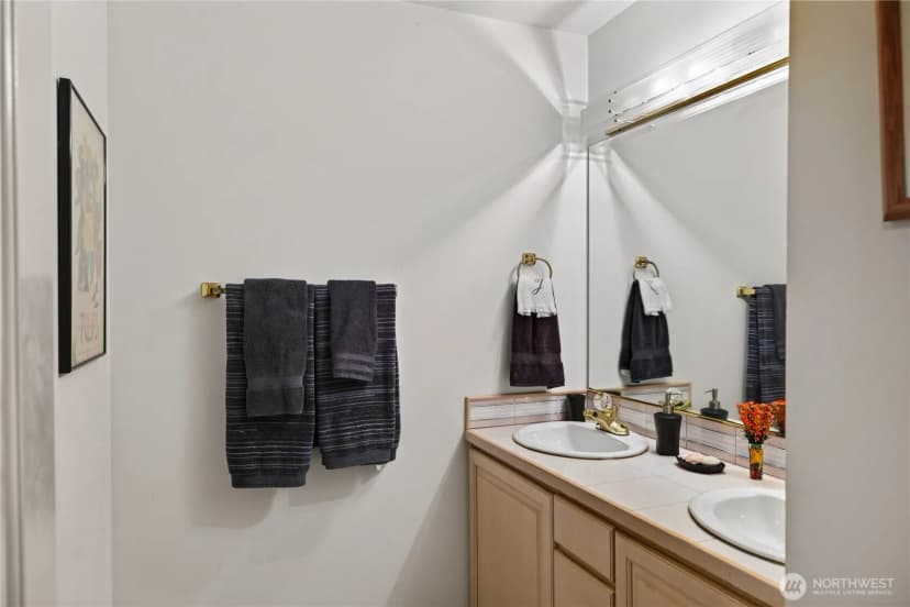 Property photo for 11746 Mccorkle Place, Anacortes photo 29