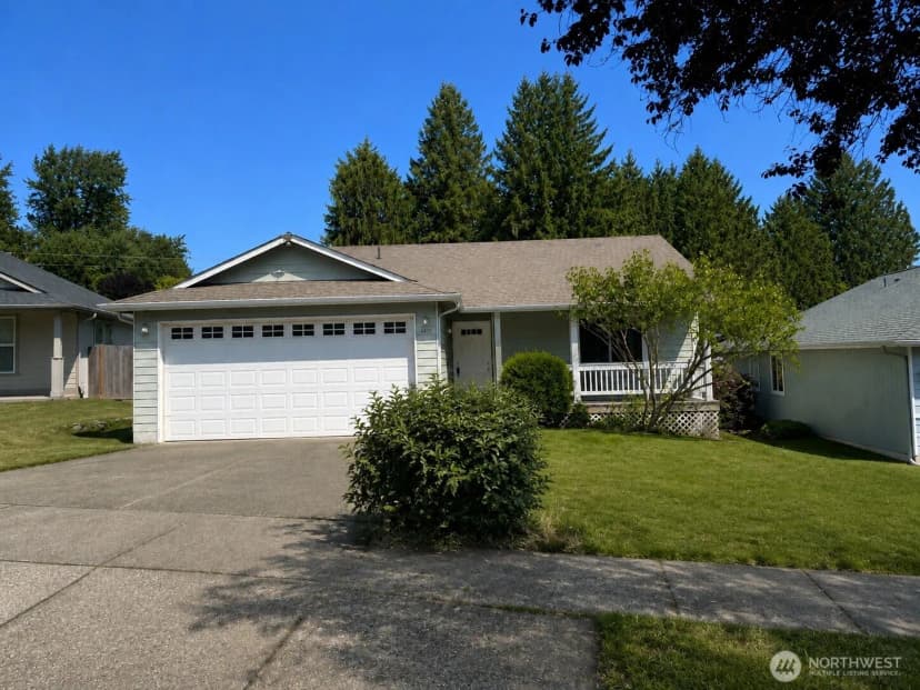 Property photo for 6419 107th Place Ne, Marysville