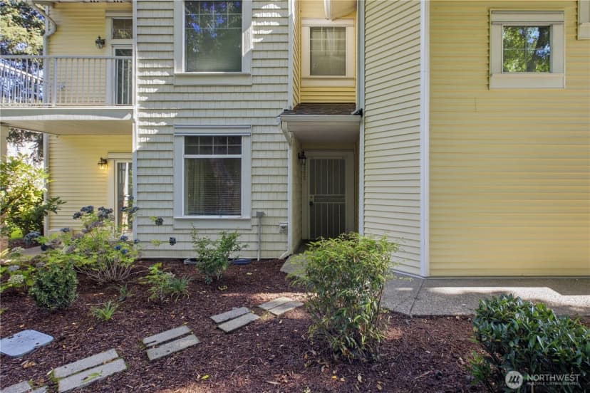 Property photo for 23202 58th Avenue S #2-1, Kent
