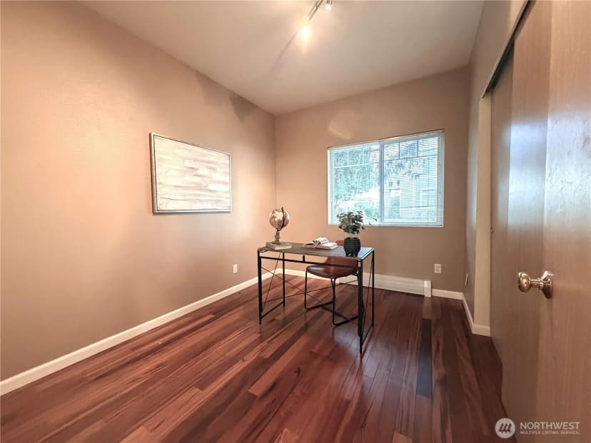 Property photo for 23202 58th Avenue S #2-1, Kent photo 11