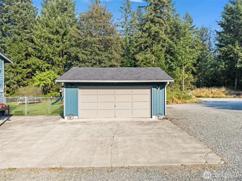 Property photo for 20710 128th Avenue Ct E, Graham photo 34