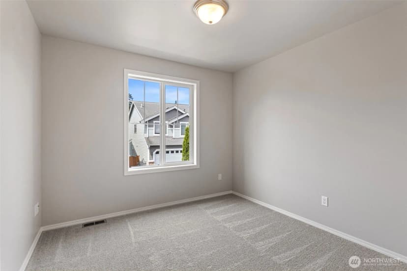 Property photo for 13125 26th Avenue Se, Everett photo 20