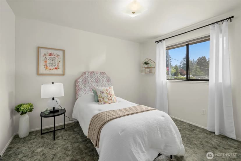 Property photo for 1901 Union Avenue Ne, Renton photo 18