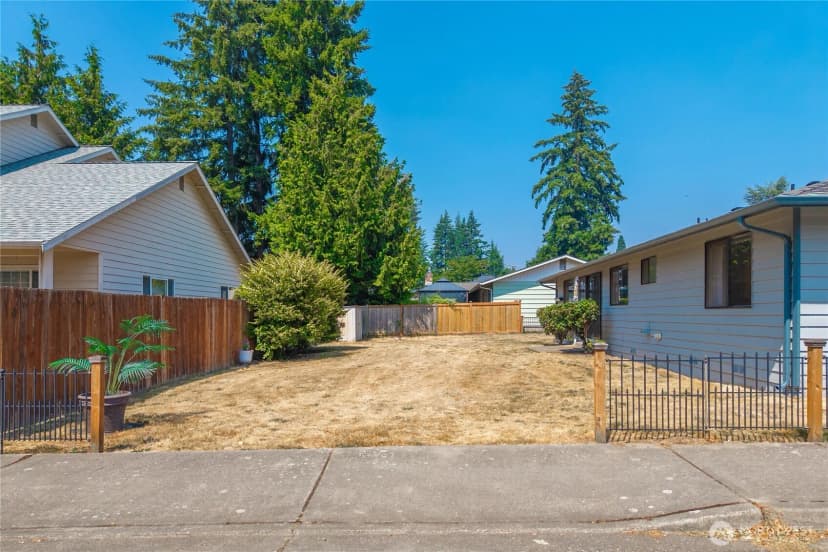 Property photo for 1901 Union Avenue Ne, Renton photo 24